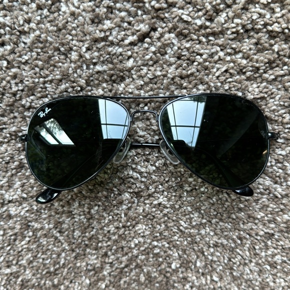 Ray Ban Aviators RB3025 Aviator Large Metal II - Picture 3 of 5